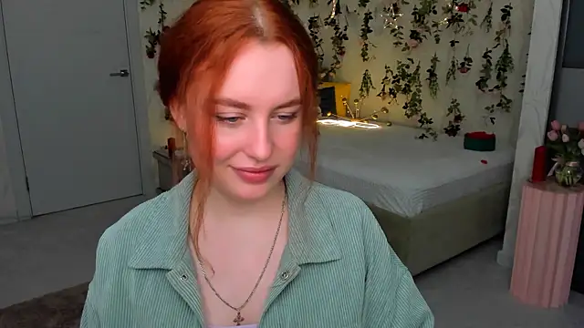 AirySilhouette online show from April 1, 1:41 pm