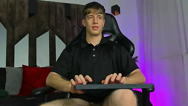 Ostin Saints online show from July 12, 9:39 pm