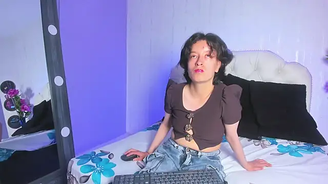 CoralAndOcean  online show from December 20, 5:53 pm