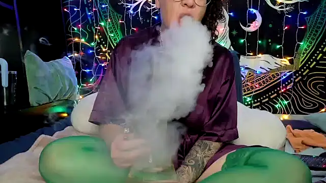 sareberr420 online show from July 5, 3:41 pm