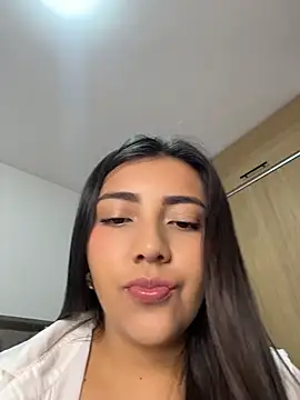 Snapshot of Sammyy_torres chatting on June 10, 3:50 am Sammyy torres online show from June 10, 3:50 am