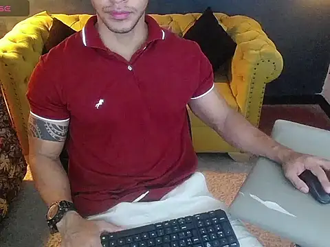 tayler luke online show from November 29, 1:19 am