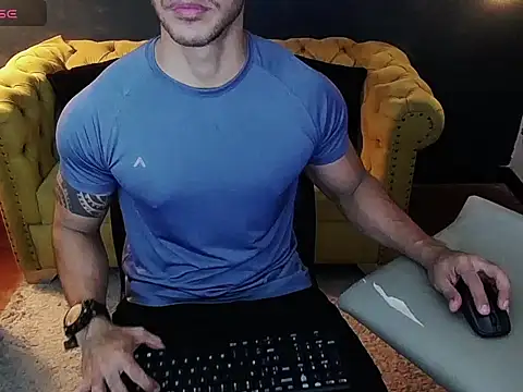 tayler luke online show from December 3, 1:13 am