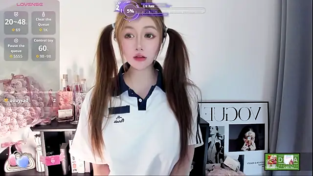 Snapshot of Cute_Mango chatting on April 26, 5:49 am Cute Mango online show from April 26, 5:49 am