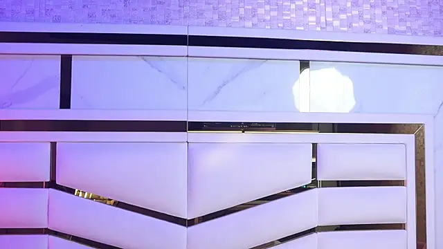 luciana agudelo online show from March 29, 7:03 pm