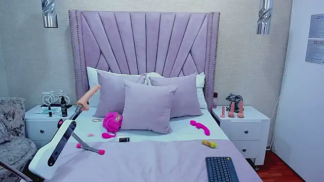 ViolettFrosst online show from November 20, 6:07 pm