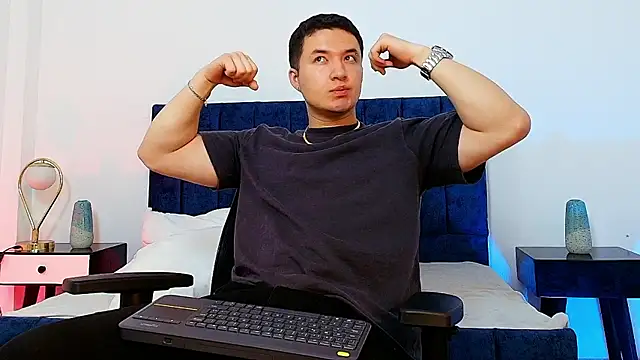 Ethan-Connor online show from January 10, 12:40 pm