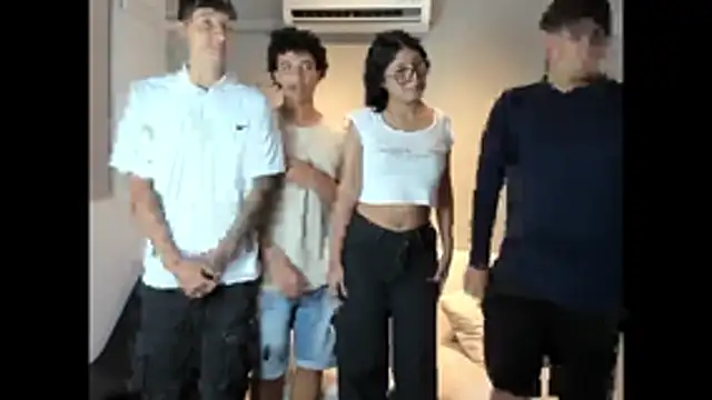 Snapshot of Rey_hot20 chatting on November 20, 1:33 pm Rey hot20 online show from November 20, 1:33 pm