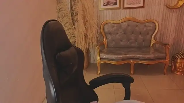 lexie s online show from February 19, 8:16 pm