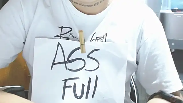 Snapshot of SLUT_MESSY_DIRTY chatting on November 19, 9:59 pm SLUT MESSY DIRTY online show from November 19, 9:59 pm