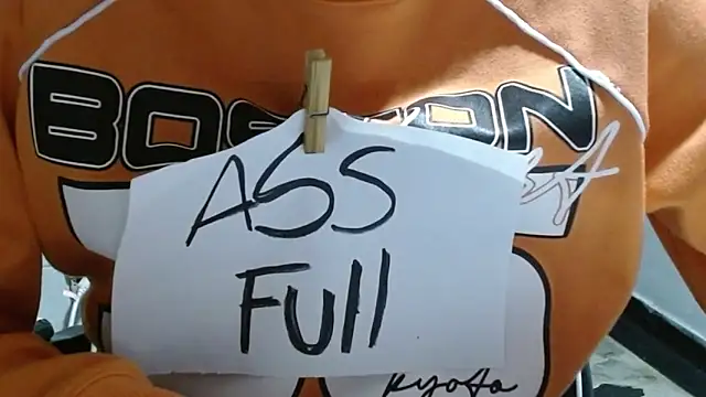 Snapshot of SLUT_MESSY_DIRTY chatting on November 20, 4:40 pm SLUT MESSY DIRTY online show from November 20, 4:40 pm