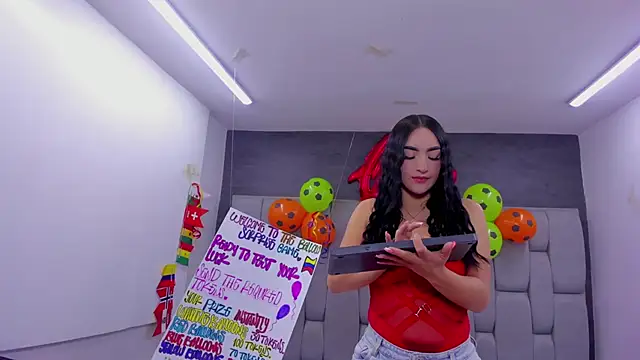 Sarita Ass online show from June 17, 4:48 am