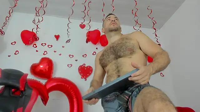 Snapshot of RoughSex_and_BDSM chatting on February 20, 4:31 am RoughSex and BDSM online show from February 20, 4:31 am