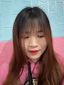 Snapshot of Spring-spring chatting on January 10, 2:35 am Spring-spring online show from January 10, 2:35 am