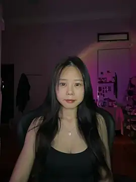 Snapshot of Kiee-lee chatting on July 29, 3:10 pm Kiee-lee online show from July 29, 3:10 pm