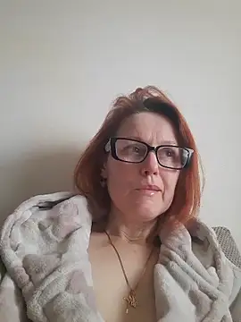 LanaOlbenst online show from March 18, 7:55 am