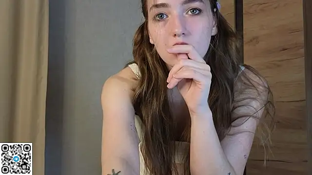 Snapshot of NoirAstrya chatting on February 26, 6:12 am NoirAstrya online show from February 26, 6:12 am