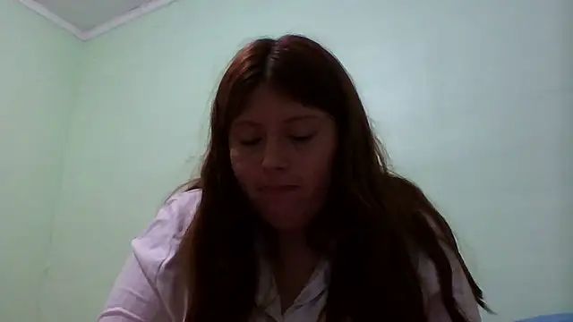Snapshot of milaaagracee chatting on May 31, 12:19 am milaaagracee online show from May 31, 12:19 am