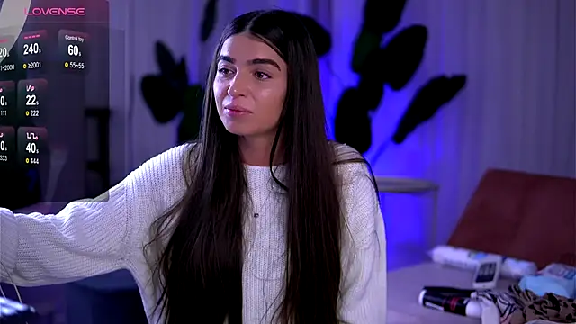 PureEllieX online show from December 5, 5:05 am