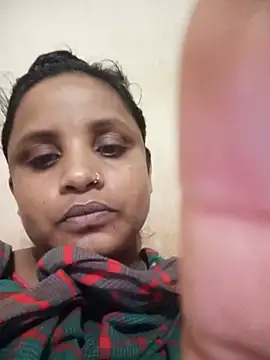 Snapshot of Angel_70_ chatting on June 24, 1:26 am Angel 70 online show from June 24, 1:26 am