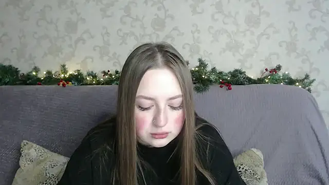 Snapshot of GirlPlayer chatting on December 21, 8:10 am GirlPlayer online show from December 21, 8:10 am