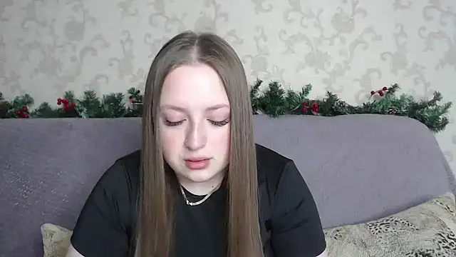 Snapshot of GirlPlayer chatting on January 15, 8:08 am GirlPlayer online show from January 15, 8:08 am