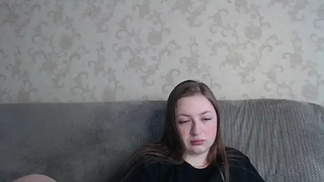 Snapshot of GirlPlayer chatting on April 26, 1:25 am GirlPlayer online show from April 26, 1:25 am