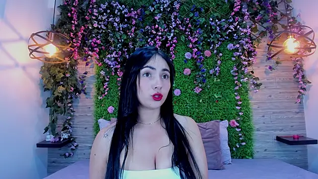 kittyMelvis online show from February 19, 12:50 am