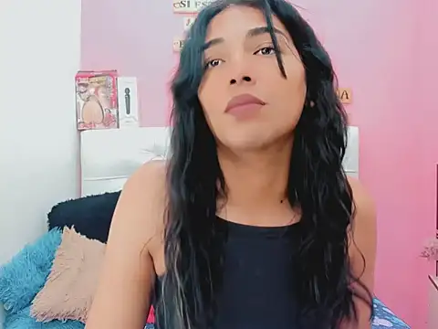 Snapshot of xwetdreamsx chatting on March 23, 7:51 pm xwetdreamsx online show from March 23, 7:51 pm