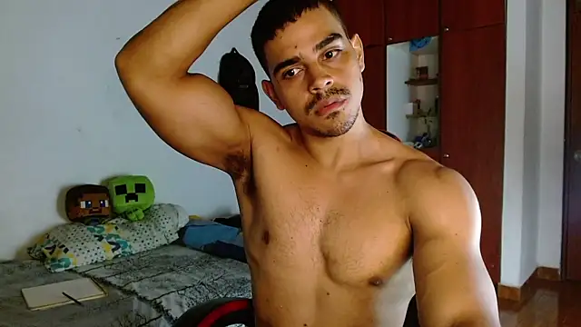 Snapshot of Kent_Rodriguez chatting on June 28, 3:34 am Kent Rodriguez online show from June 28, 3:34 am