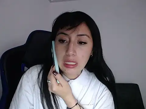 luisa homes online show from December 14, 9:30 pm