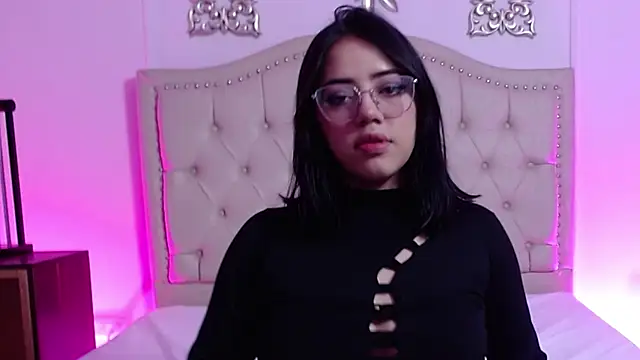 Lia Lean online show from November 29, 11:24 am