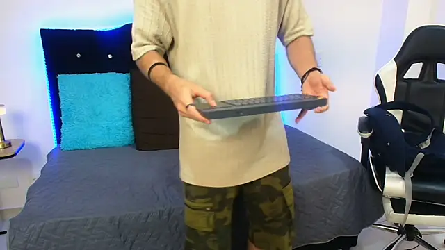 eren jeager online show from January 15, 2:05 am