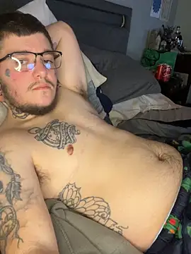 Snapshot of Heathen3331 chatting on November 20, 11:15 pm Heathen3331 online show from November 20, 11:15 pm