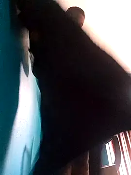 Snapshot of VirginPrincess06 chatting on November 28, 4:48 am VirginPrincess06 online show from November 28, 4:48 am