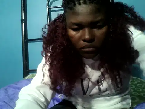 VirginPrincess06 online show from March 12, 10:16 pm