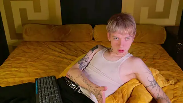 Snapshot of TRAVIS_CLAS chatting on November 30, 3:21 am TRAVIS CLAS online show from November 30, 3:21 am