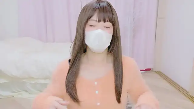 Snapshot of JUNjun__ chatting on January 8, 4:37 am JUNjun online show from January 8, 4:37 am