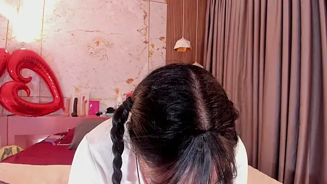 Snapshot of Haylenpark chatting on February 23, 10:34 am Haylenpark online show from February 23, 10:34 am