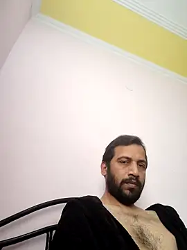 Snapshot of Nick_cbdelhi chatting on February 5, 9:58 am Nick cbdelhi online show from February 5, 9:58 am