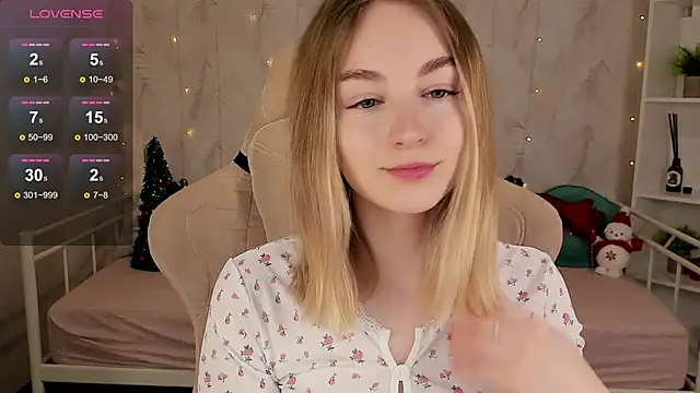 Shy Polly online show from December 15, 12:04 am