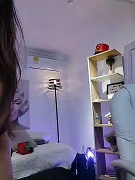 Snapshot of Lia_Honeymind__ chatting on November 25, 11:10 am Lia Honeymind online show from November 25, 11:10 am