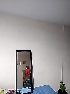 Monitaxhot online show from January 10, 11:42 pm