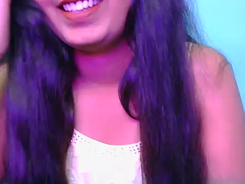 Snapshot of Hii_Anika chatting on November 25, 4:23 am Hii Anika online show from November 25, 4:23 am