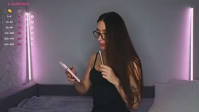 KikkyMi online show from November 24, 8:19 pm