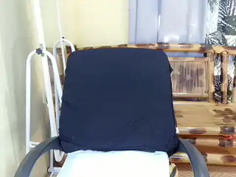 lovelyxmorena online show from April 10, 1:33 am