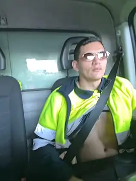 Snapshot of montewi chatting on November 25, 8:03 am montewi online show from November 25, 8:03 am