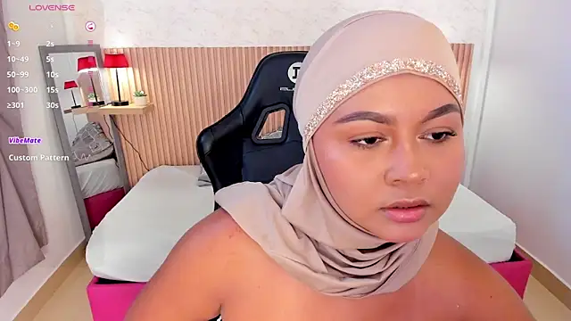 Snapshot of jasmyne_anbar chatting on February 10, 9:19 pm jasmyne anbar online show from February 10, 9:19 pm