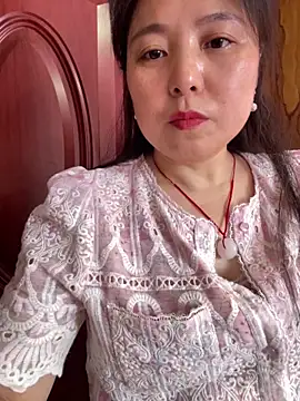 tianwei2567 online show from May 13, 5:05 am