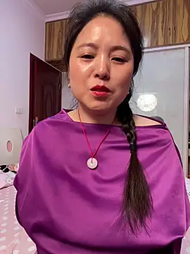 tianwei2567 online show from May 17, 8:16 pm